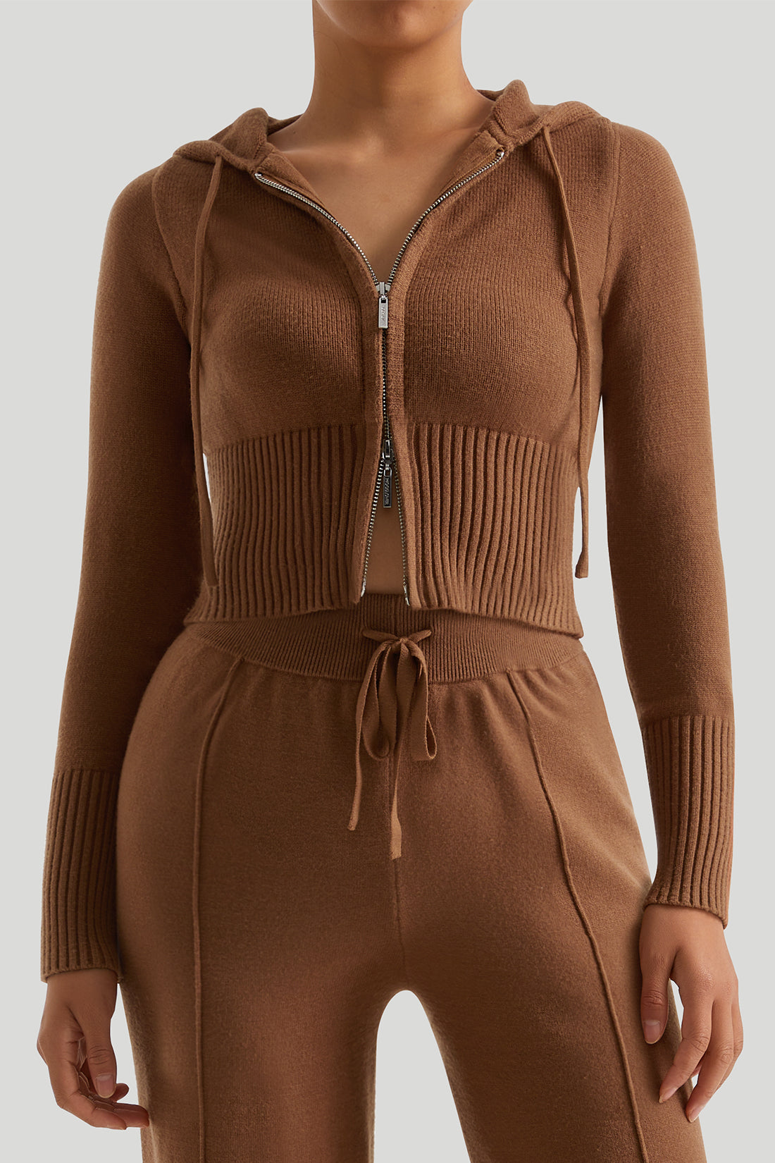 Blusa Fashion com Zíper Duplo Marrom Zafire