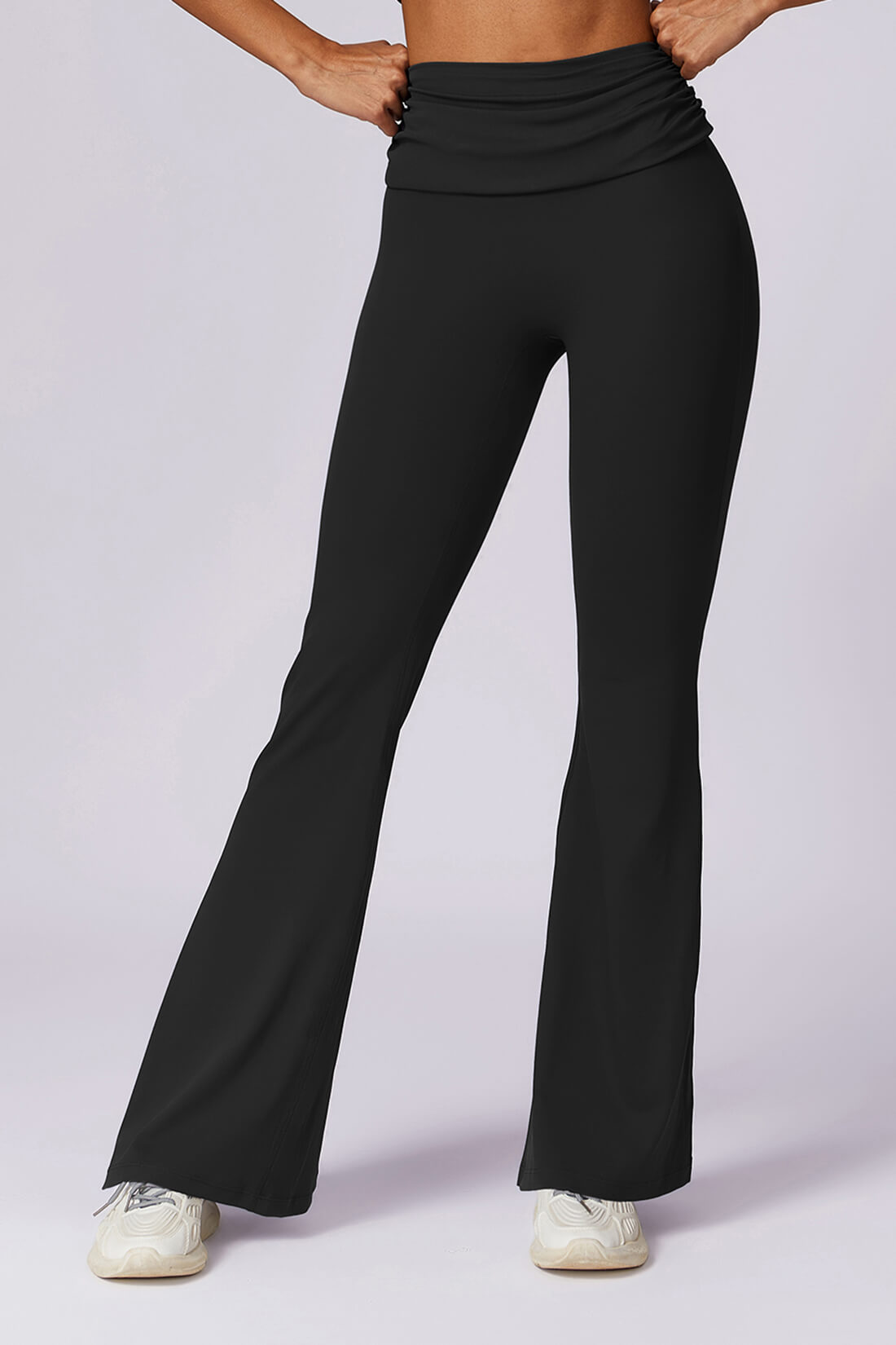 Calça Yoga Flare com Cintura Ajustável - Conforto e Flexibilidade Preto Zafire