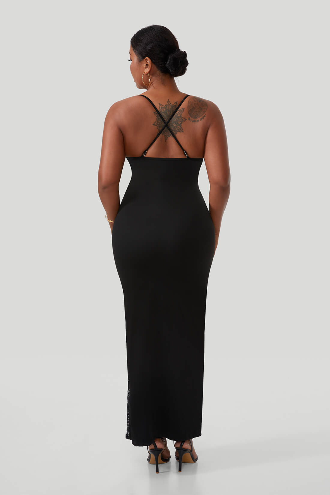 Vestido Longo com Fenda e Shapewear Preto Zafire
